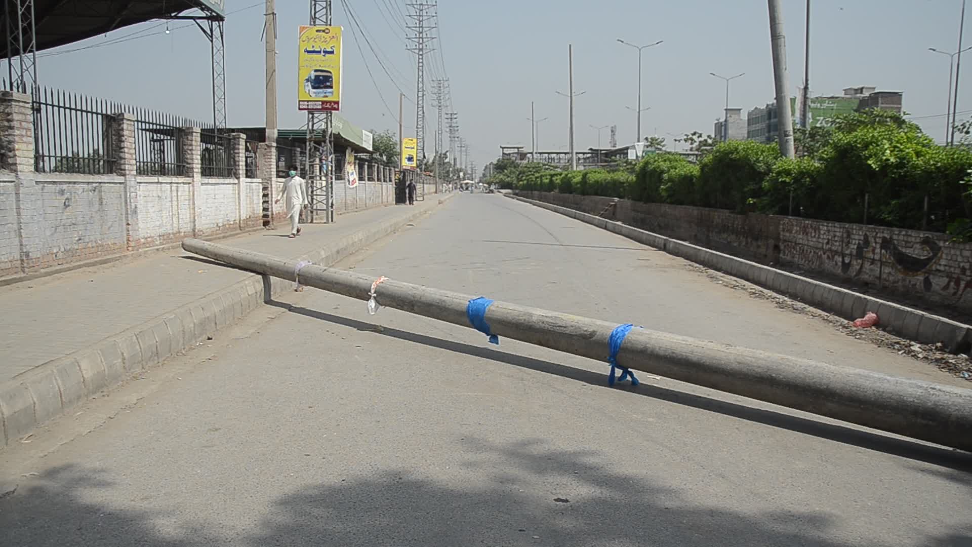 Bans Inter-district Transport Service To Contain Spread Of Coronavirus in Peshawar 