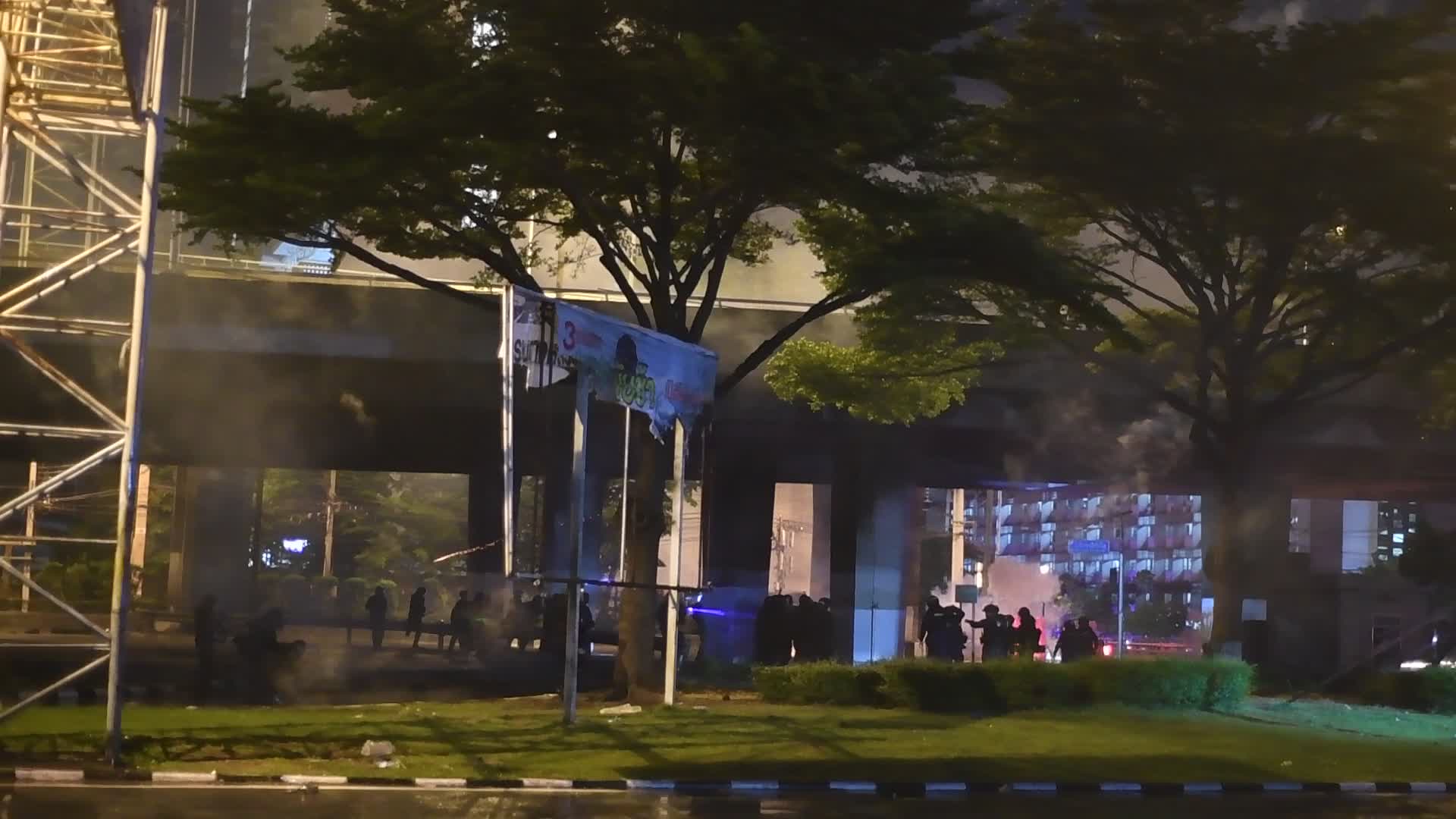 Anti-Government Protesters Clashed With Riot Police In Bangkok
