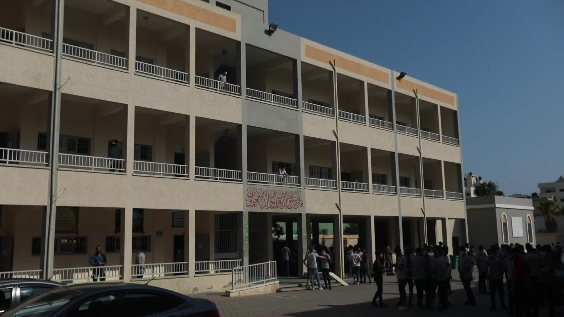 Covid-19 vaccination in Palestinian schools