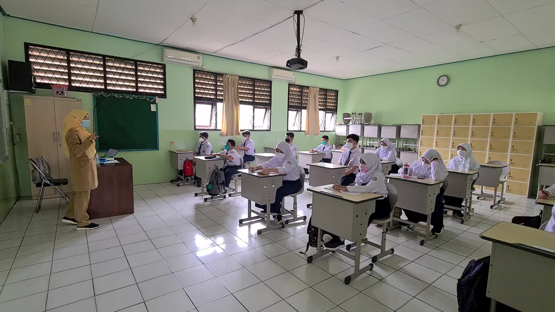Students back to school as Indonesia eases Covid restrictions