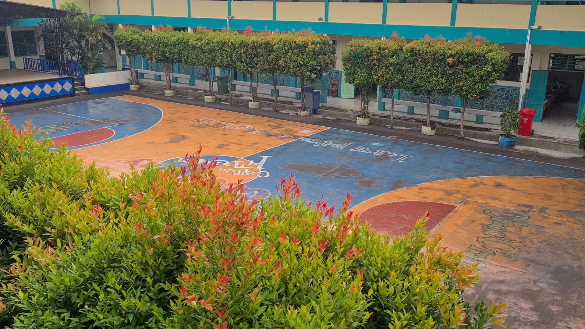 Students back to school as Indonesia eases Covid restrictions