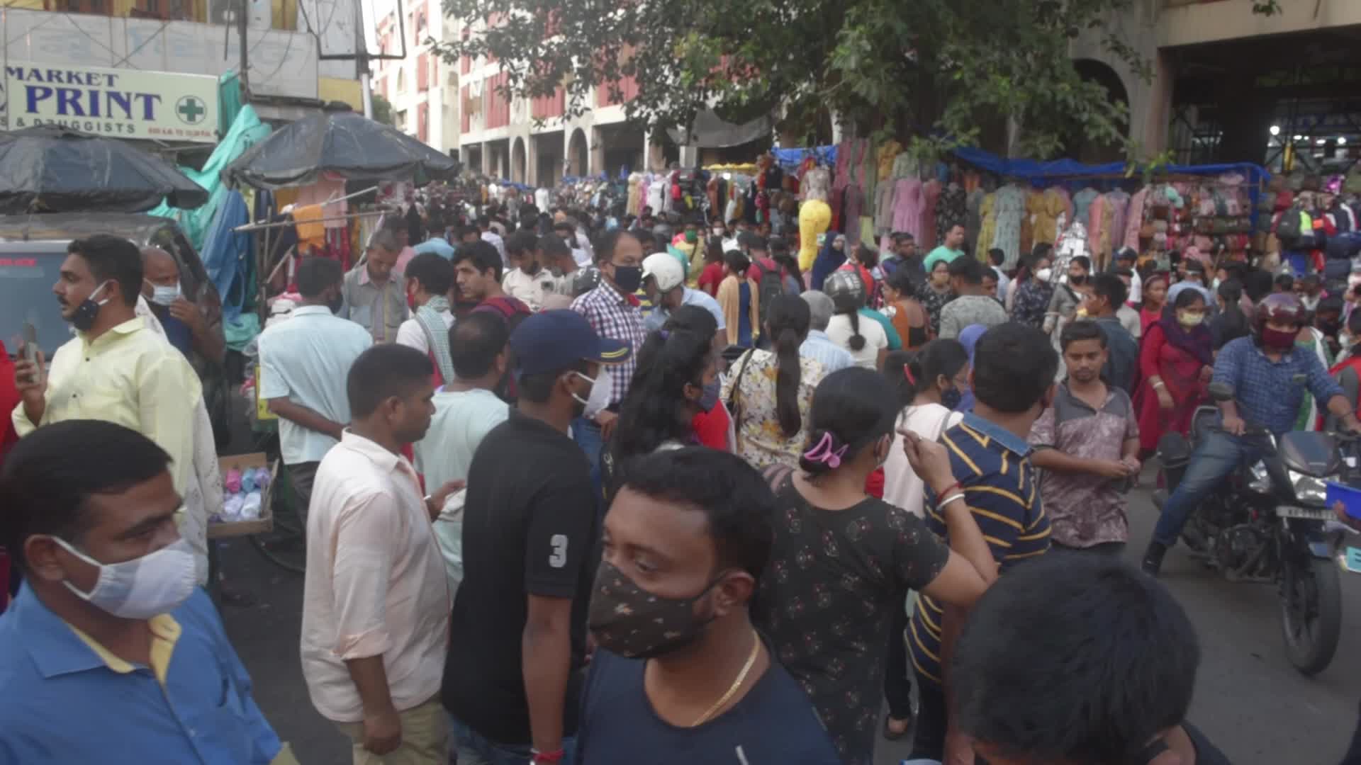 Daily Life Amid Coronavirus Emergency In Kolkata