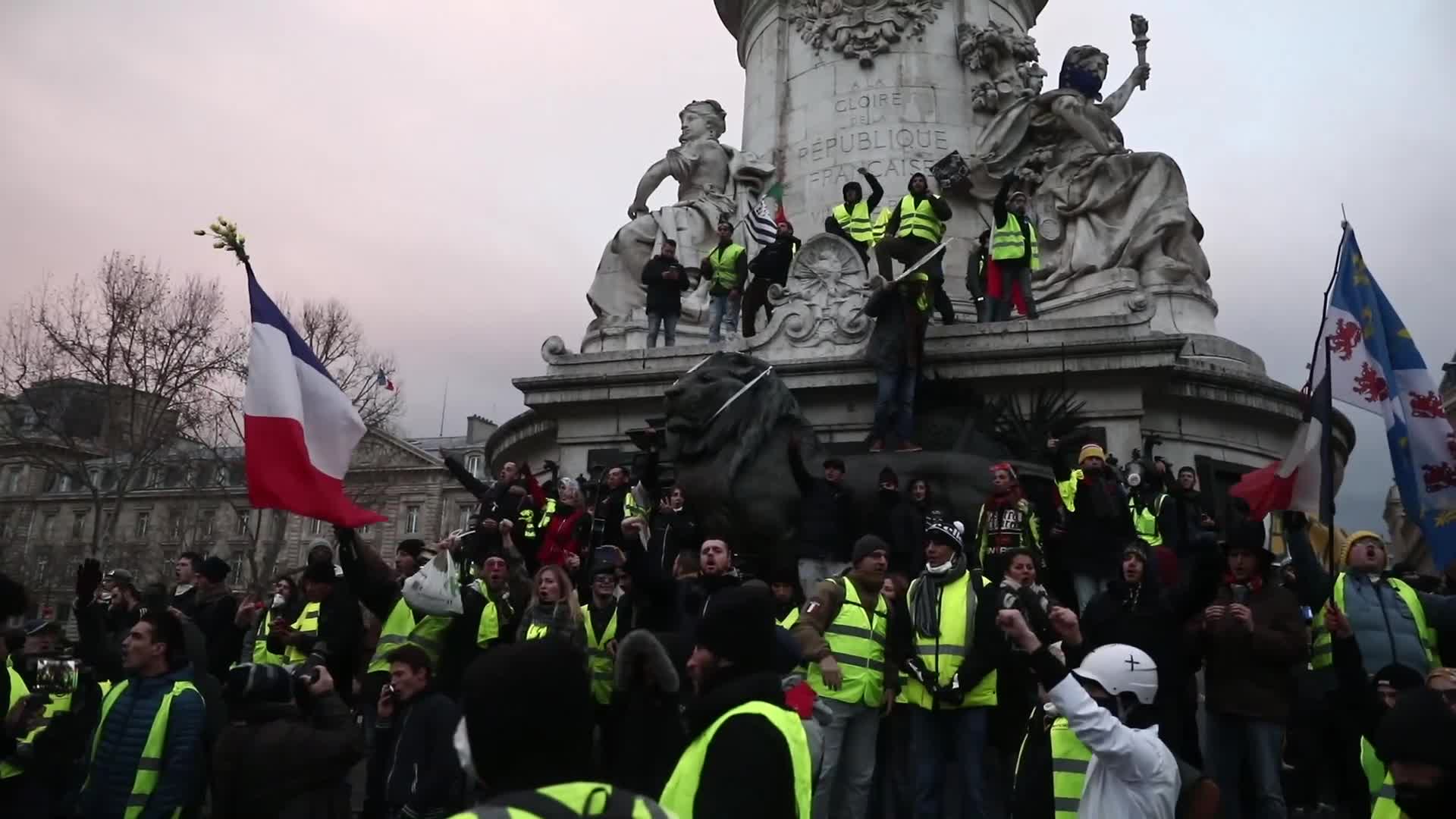 "Yellow Vests" Protest In Paris