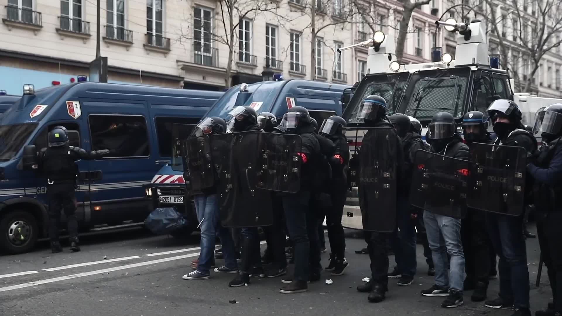 "Yellow Vests" Protest In Paris