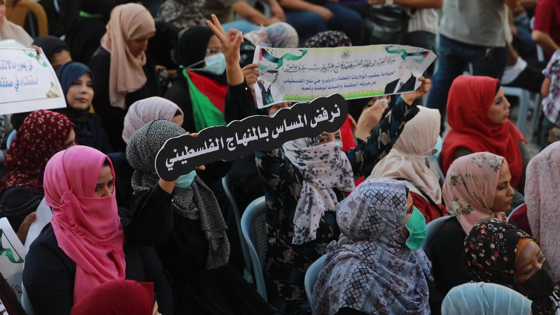  Gaza factions increase calls to revoke US-UNRWA agreement