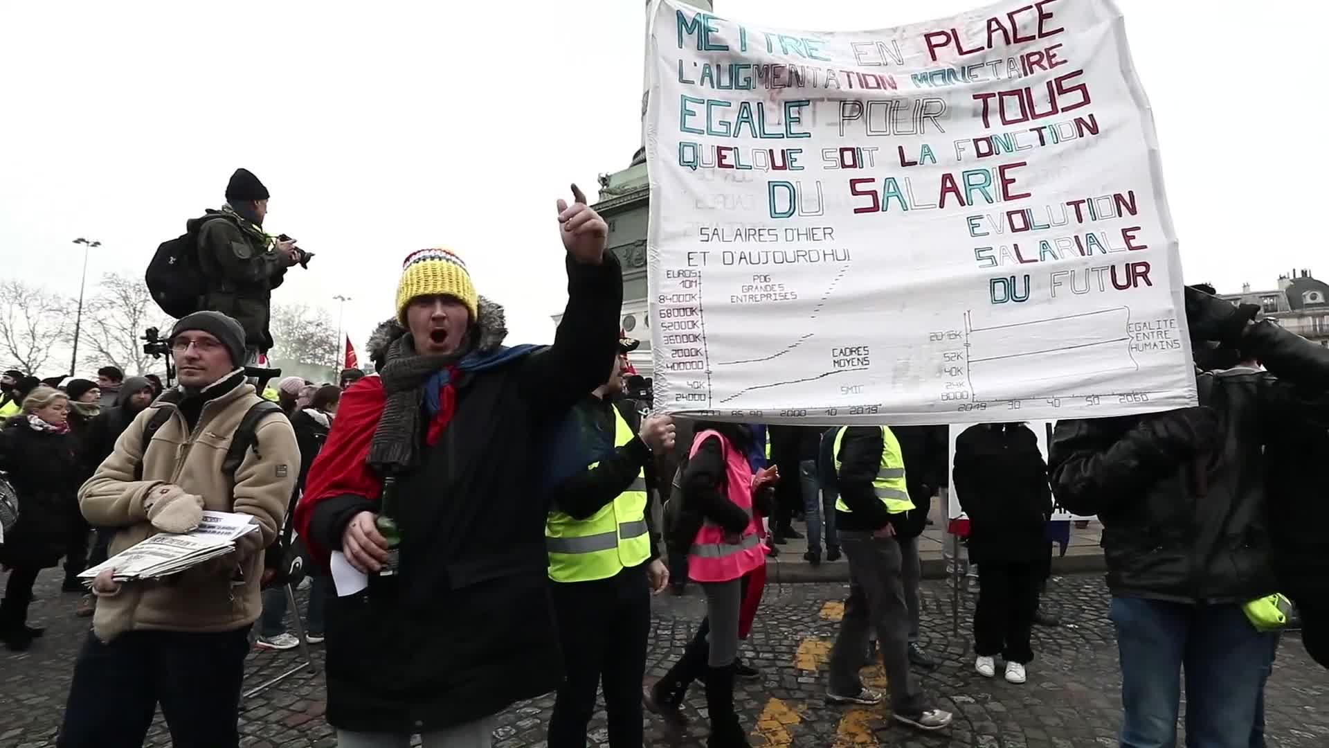 "Yellow Vests" Protest In Paris