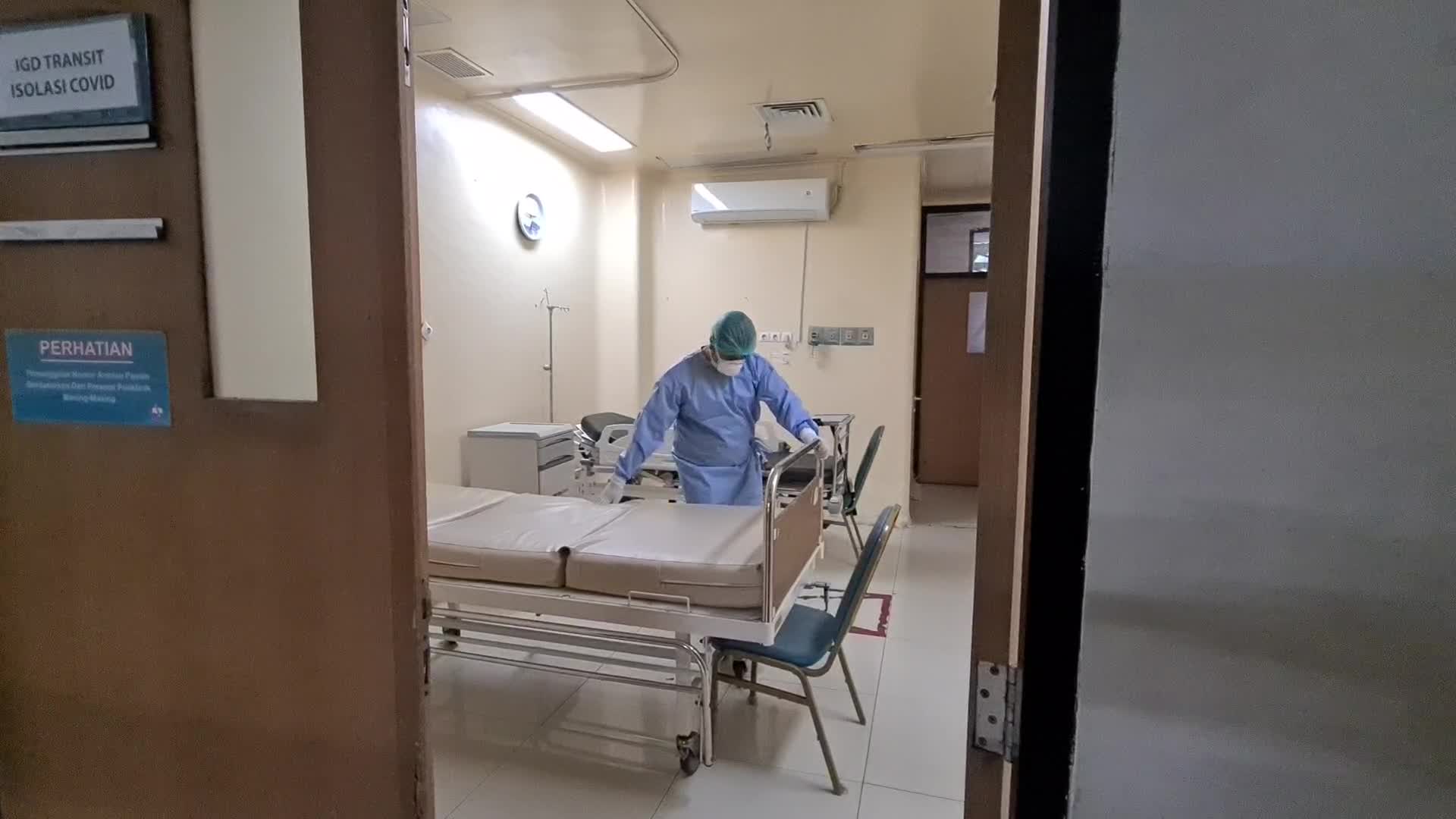 COVID-19 infections are decreasing in Indonesia