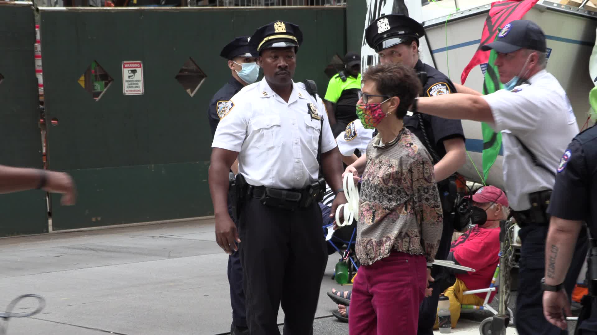 NYC: Extinction Rebellion protest to demand JP Morgan stop fossil fuel investment