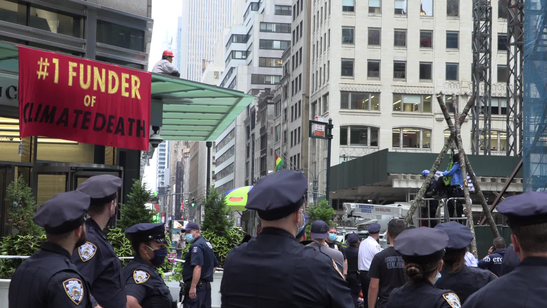 NYC: Extinction Rebellion protest to demand JP Morgan stop fossil fuel investment