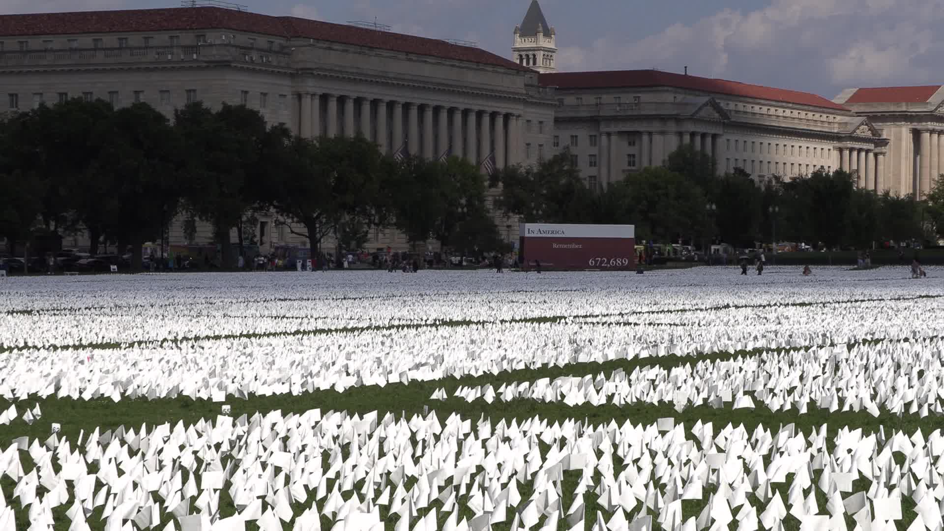 DC: Over 600,000 White Flags On The National Mall Honor Lives Lost To COVID