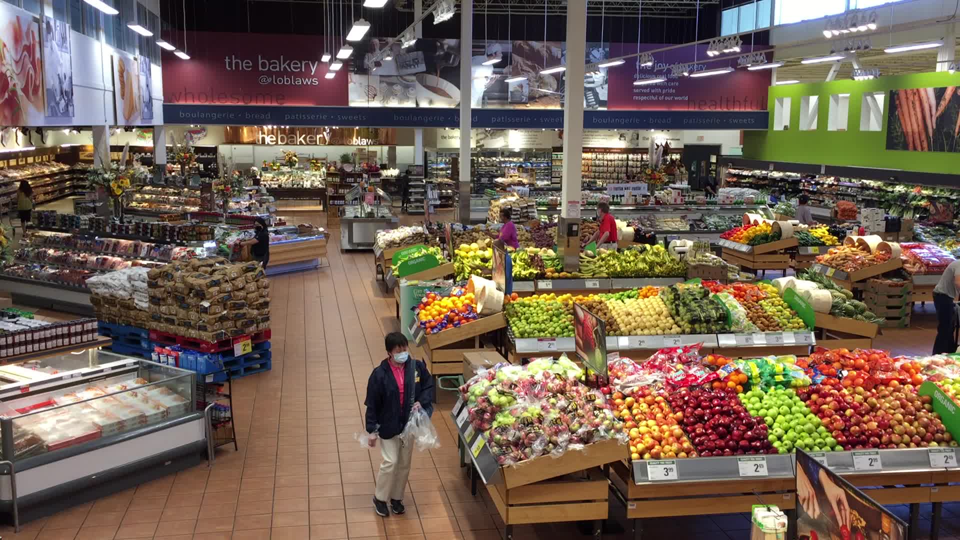 Experts predict a big increase in grocery bills across Canada