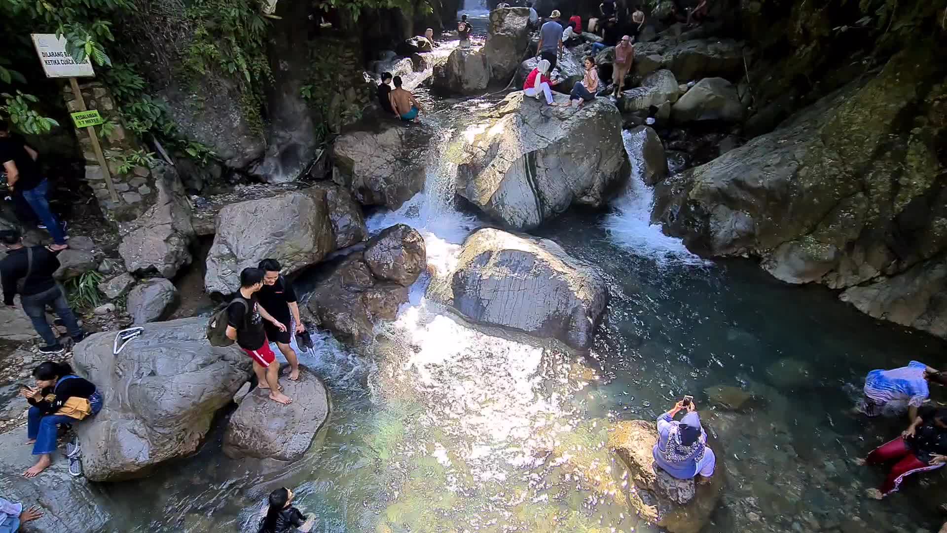 Tourist attractions in Indonesia reopened to the public amid declining daily COVID-19 cases