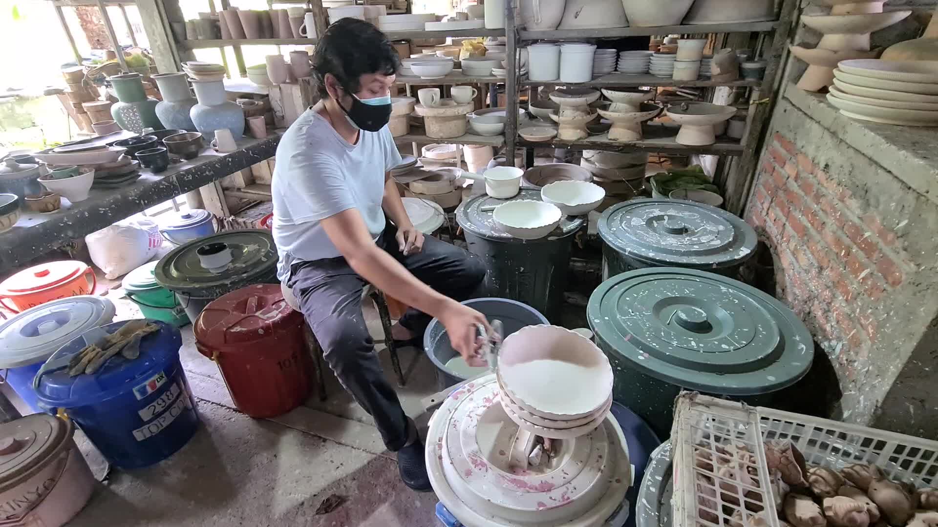 Ceramic crafts survive adapt to survive pandemic