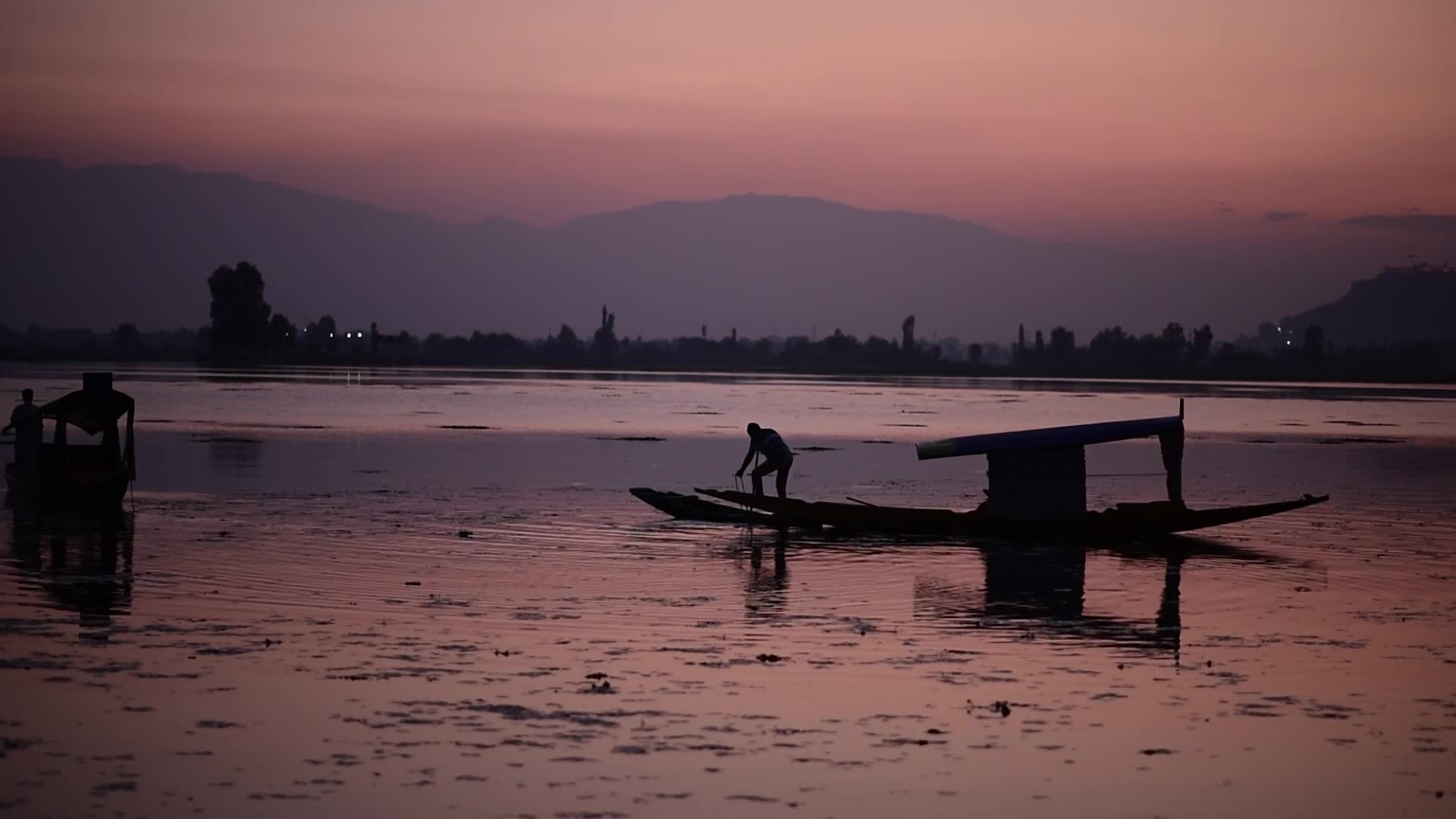 Sunset in Srinagar, India