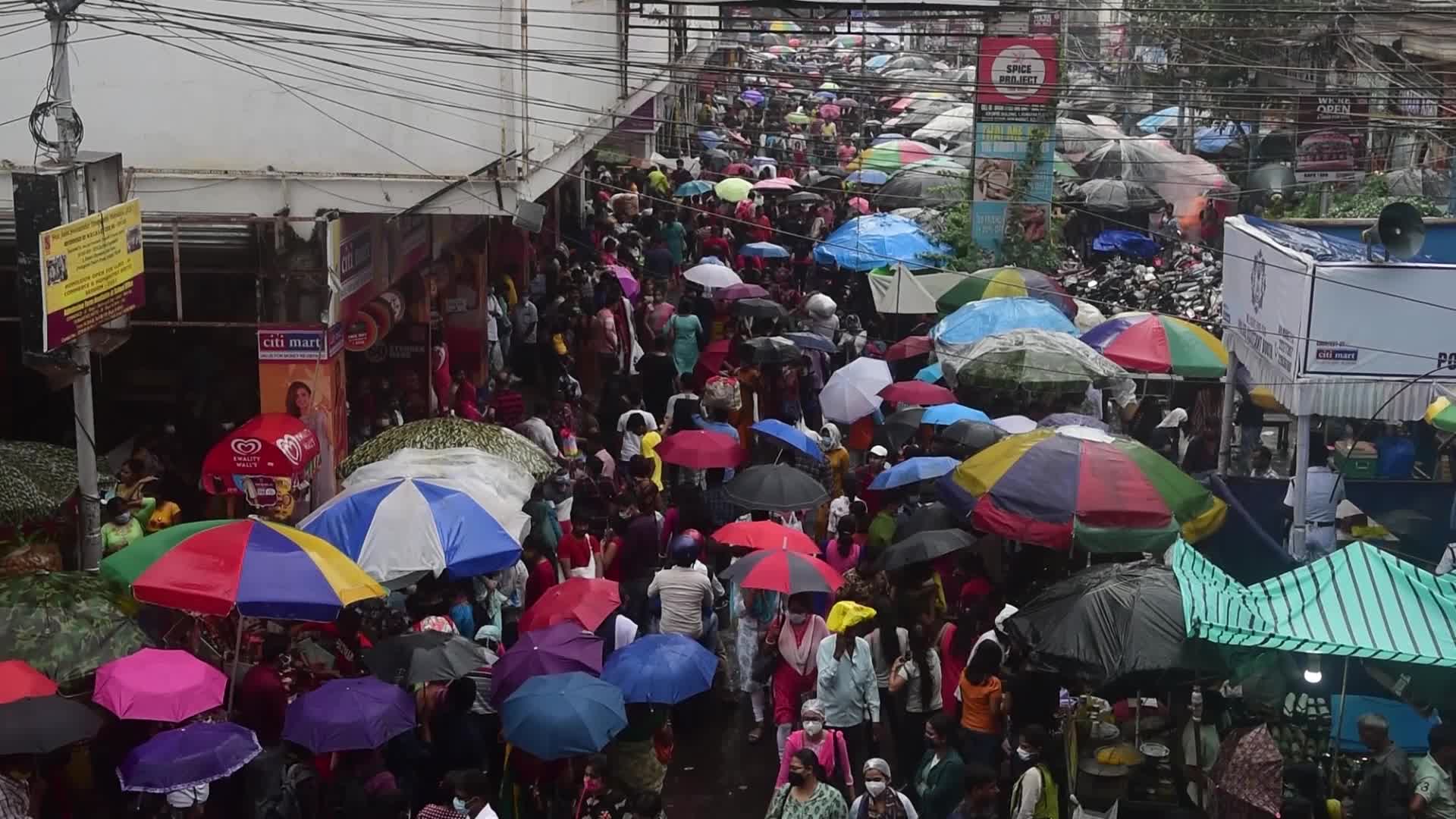 Daily life amid the Covid-19 pandemic in Kolkata, India