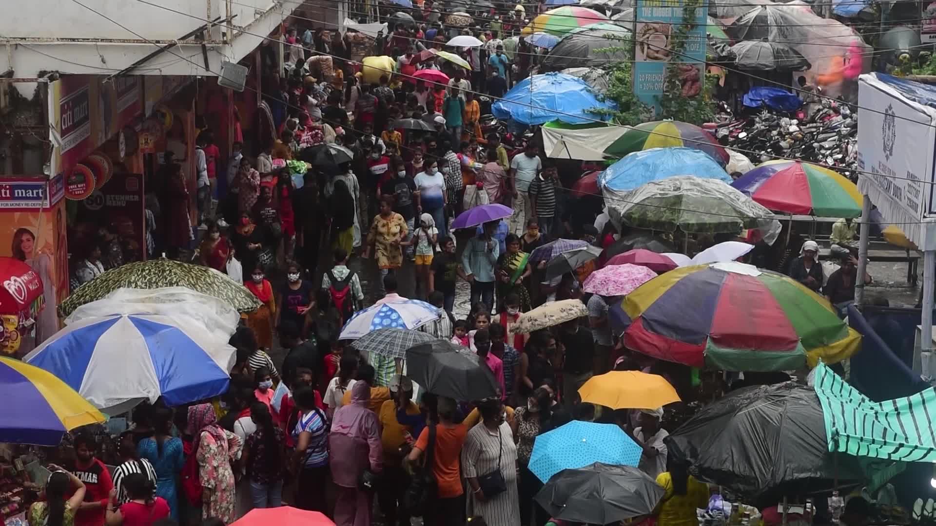 Daily life amid the Covid-19 pandemic in Kolkata, India