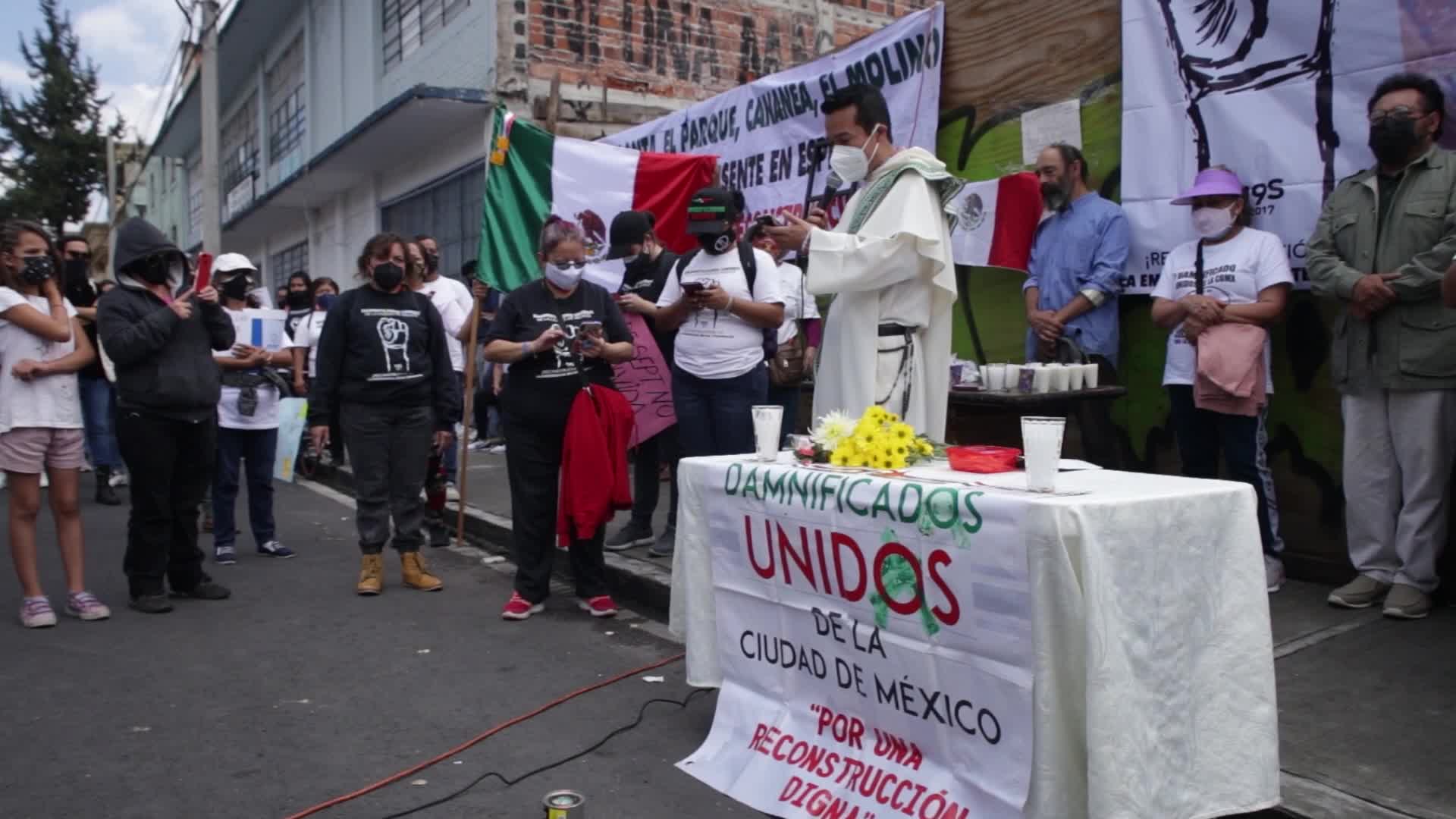 "Earthquake Victims Union" protest four years after the 2017 earthquake in Mexico 