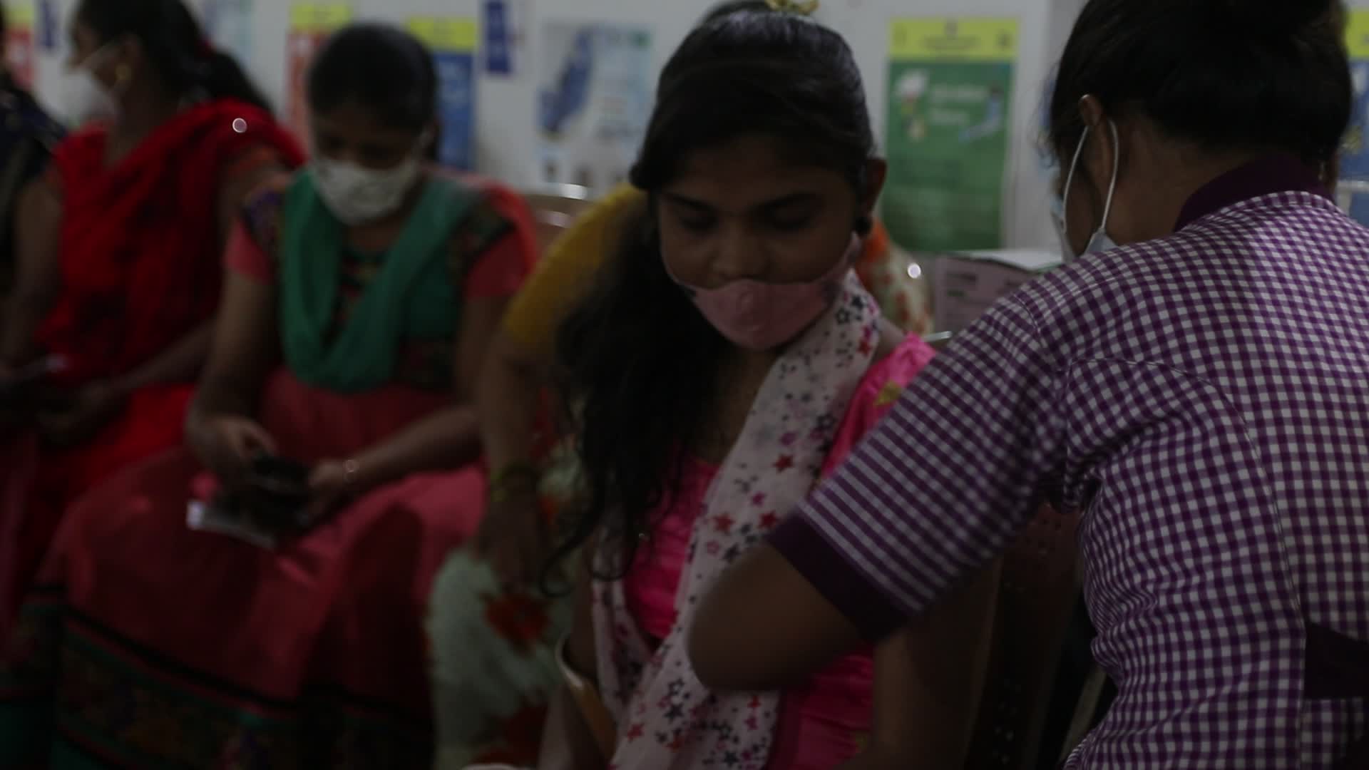 Coronavirus vaccination in Mumbai, India