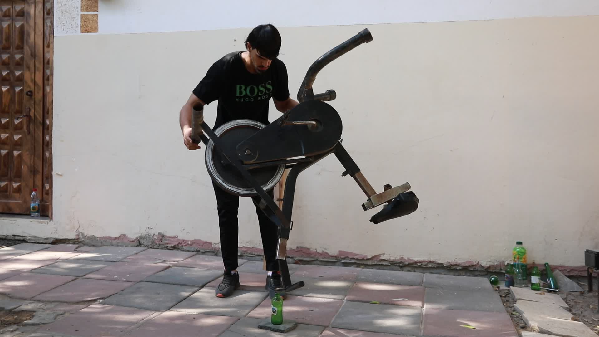 Art of balance in Beit Hanun in Gaza Strip