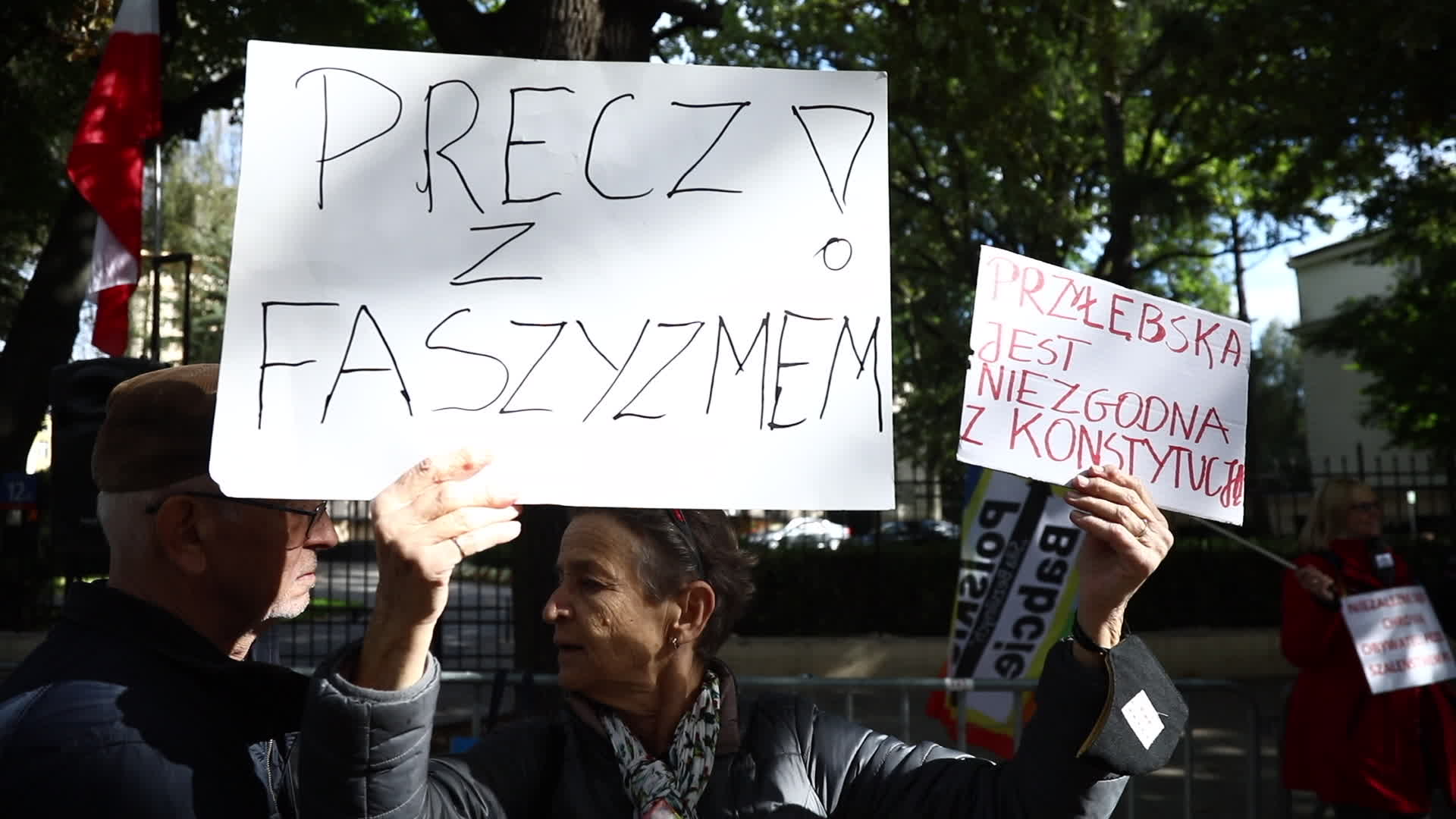 Rally at Constitutional Tribunal in Warsaw over primacy of EU law