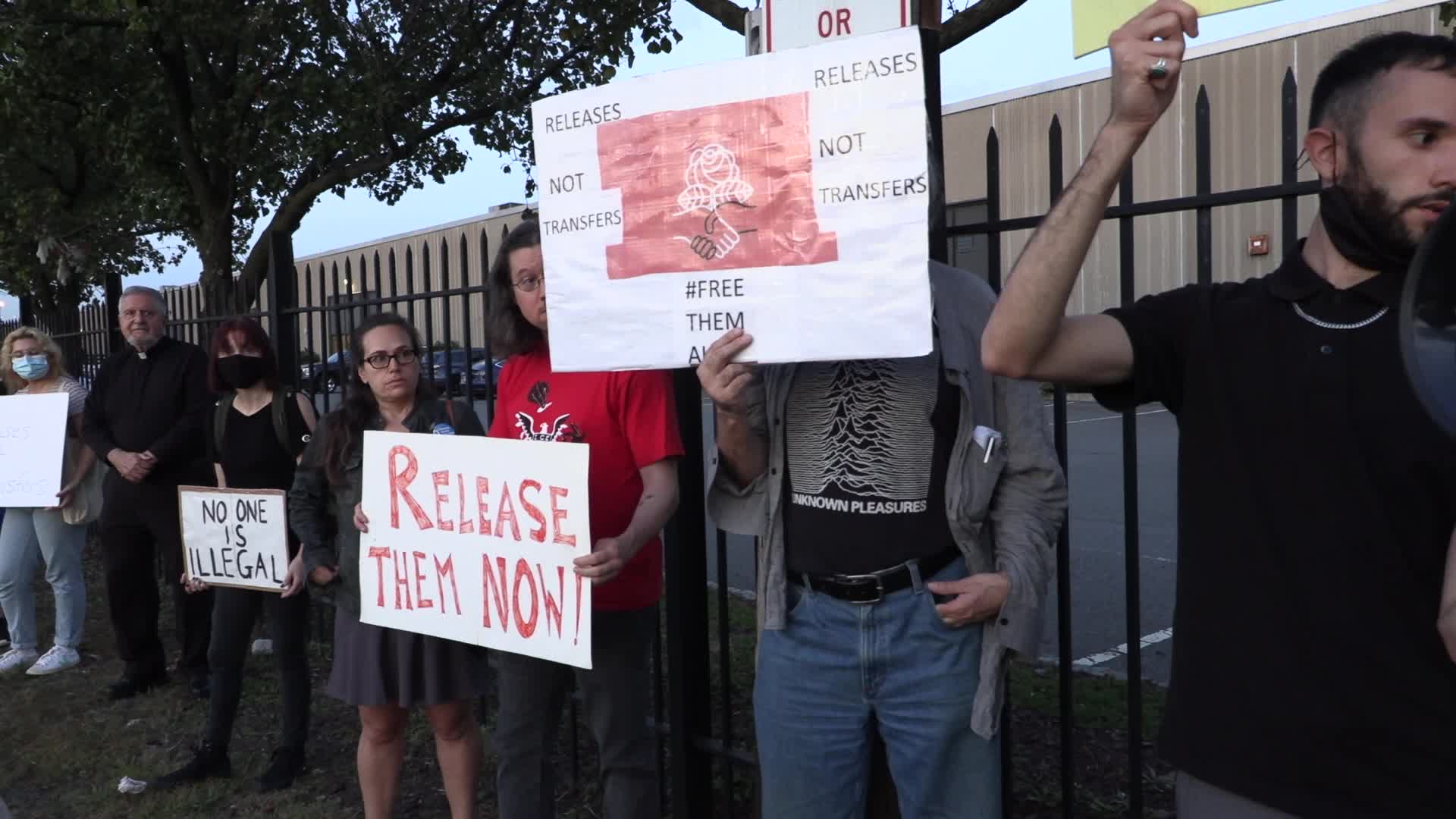 NJ: ICE protest at Hudson County Correctional Center