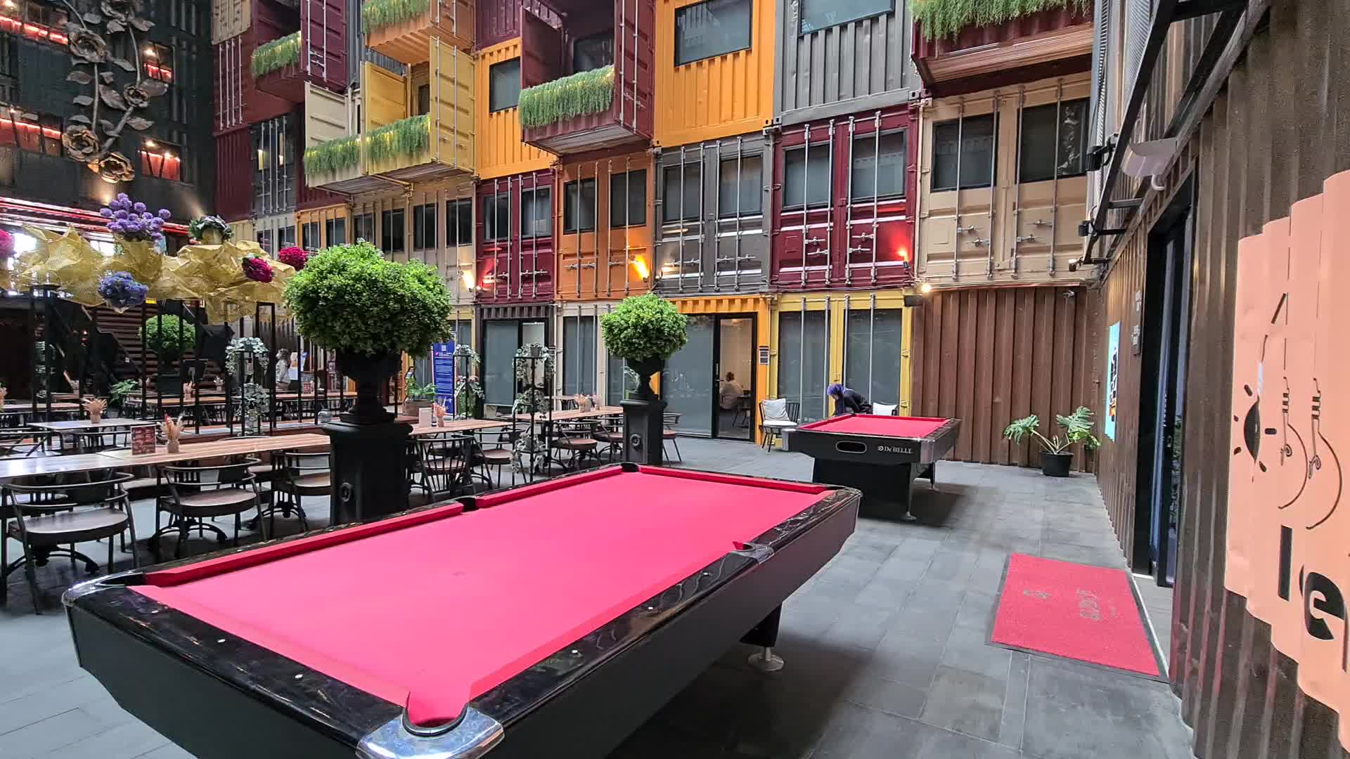 Hotels Made of Containers in Indonesia