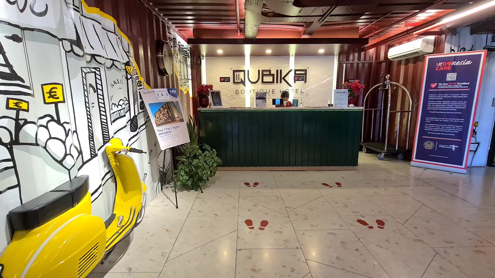 Hotels Made of Containers in Indonesia