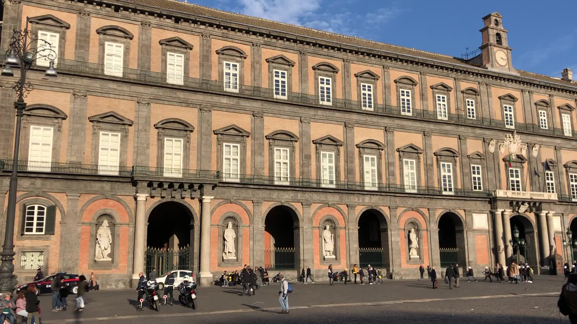 Daily Life In Naples