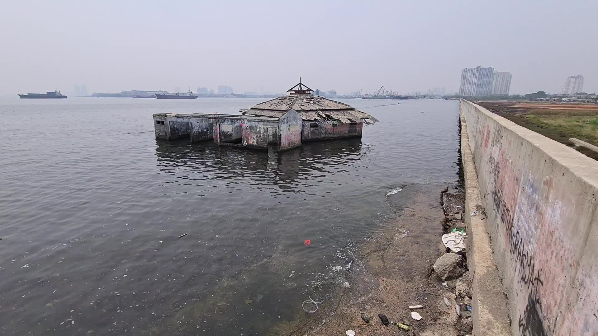 Jakarta is in danger of sinking