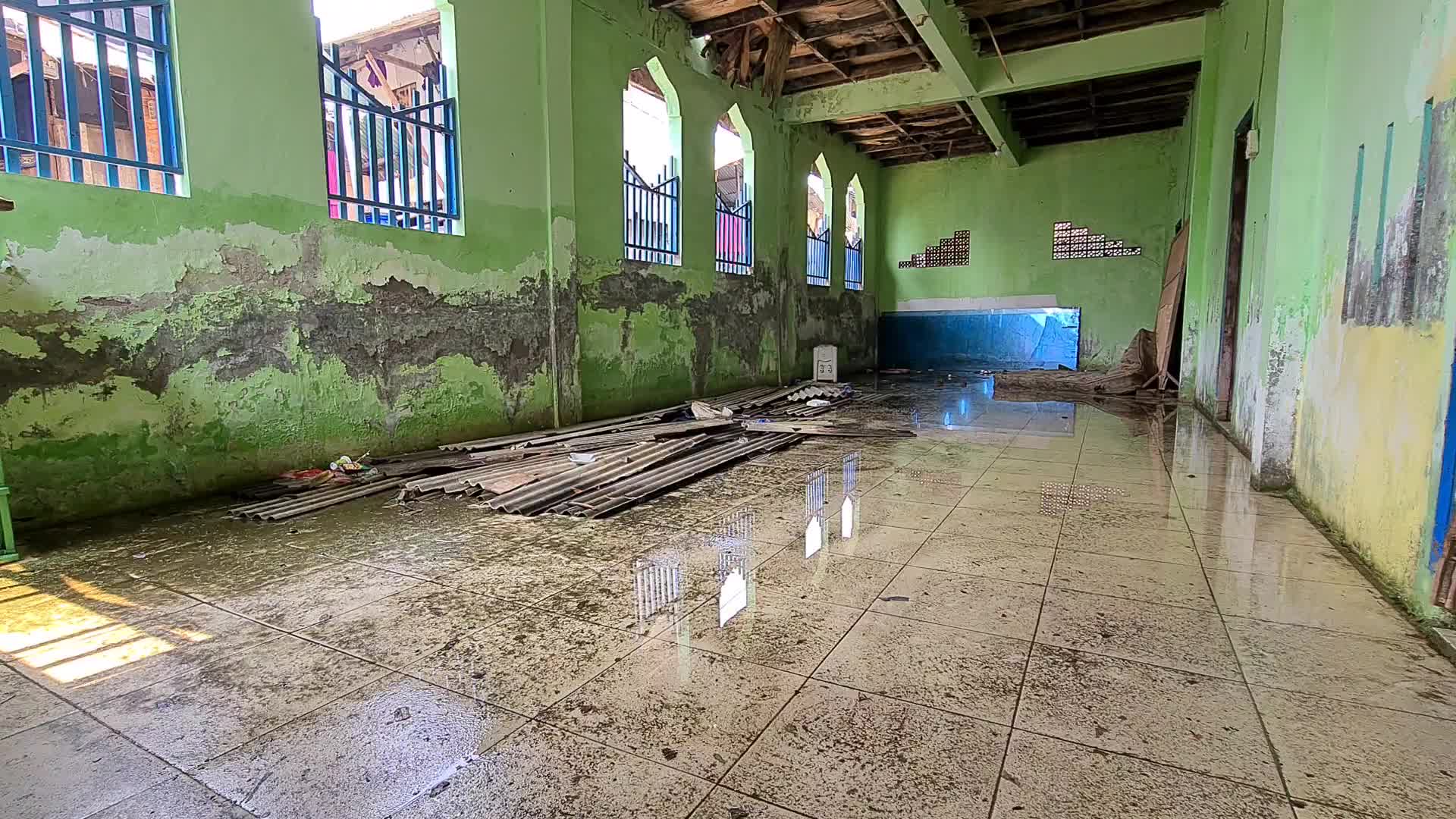 Jakarta is in danger of sinking