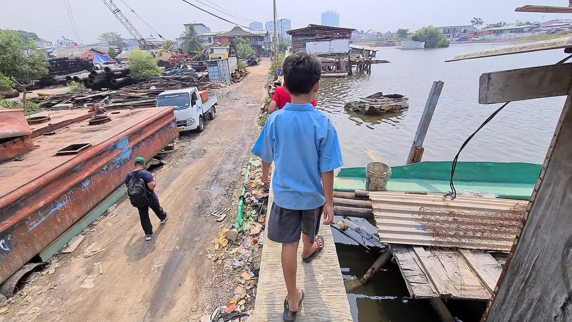 Jakarta is in danger of sinking
