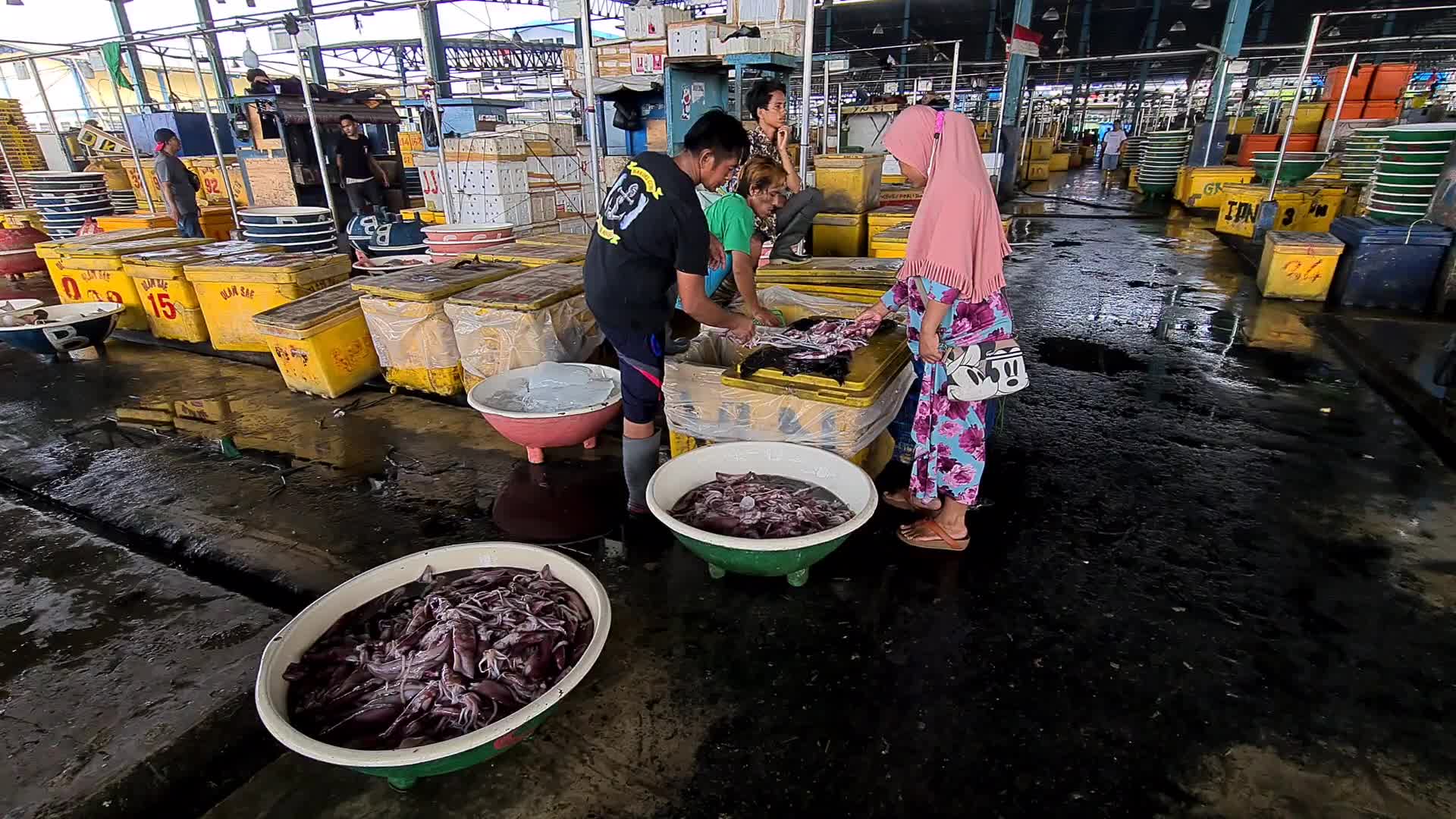 Fish Market In Indonesia