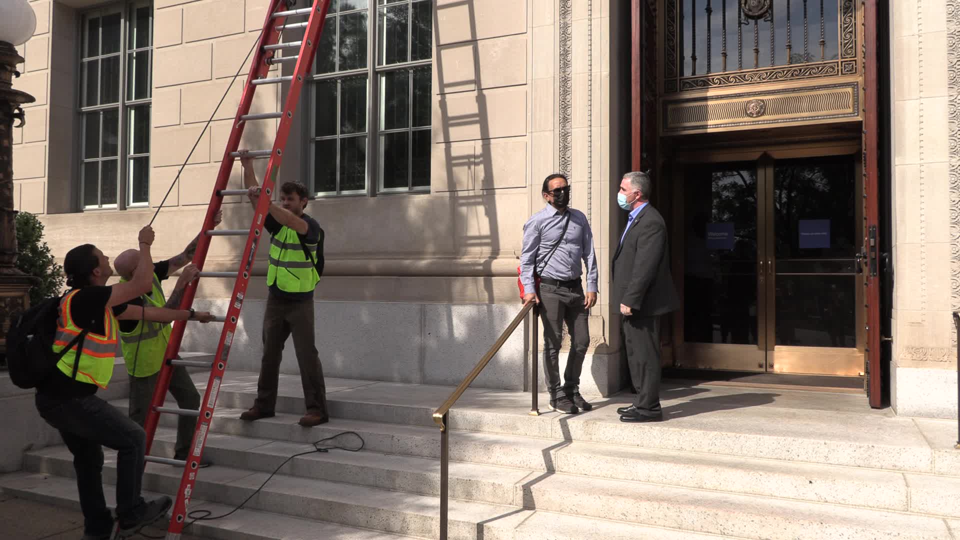 DC: Extinction Rebellion Disrupts Chamber of Commerce