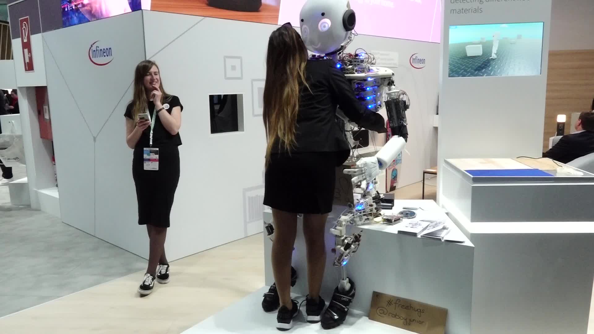 Barcelona: robots interact with humans at the Mobile World Congress