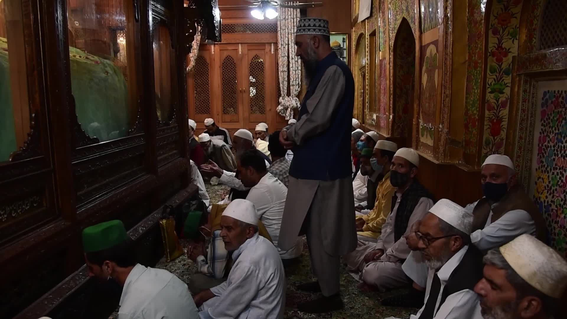 Special mass prayers In Kashmir