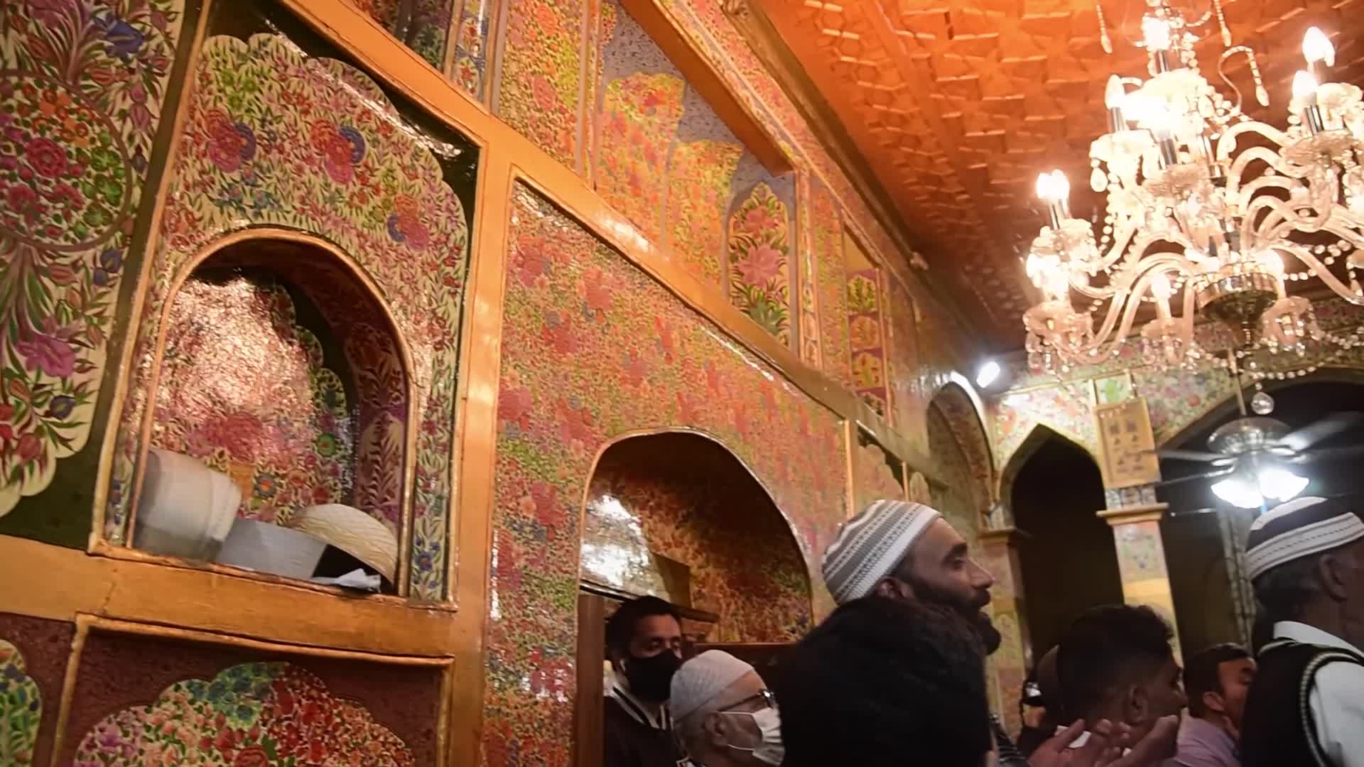 Special mass prayers In Kashmir