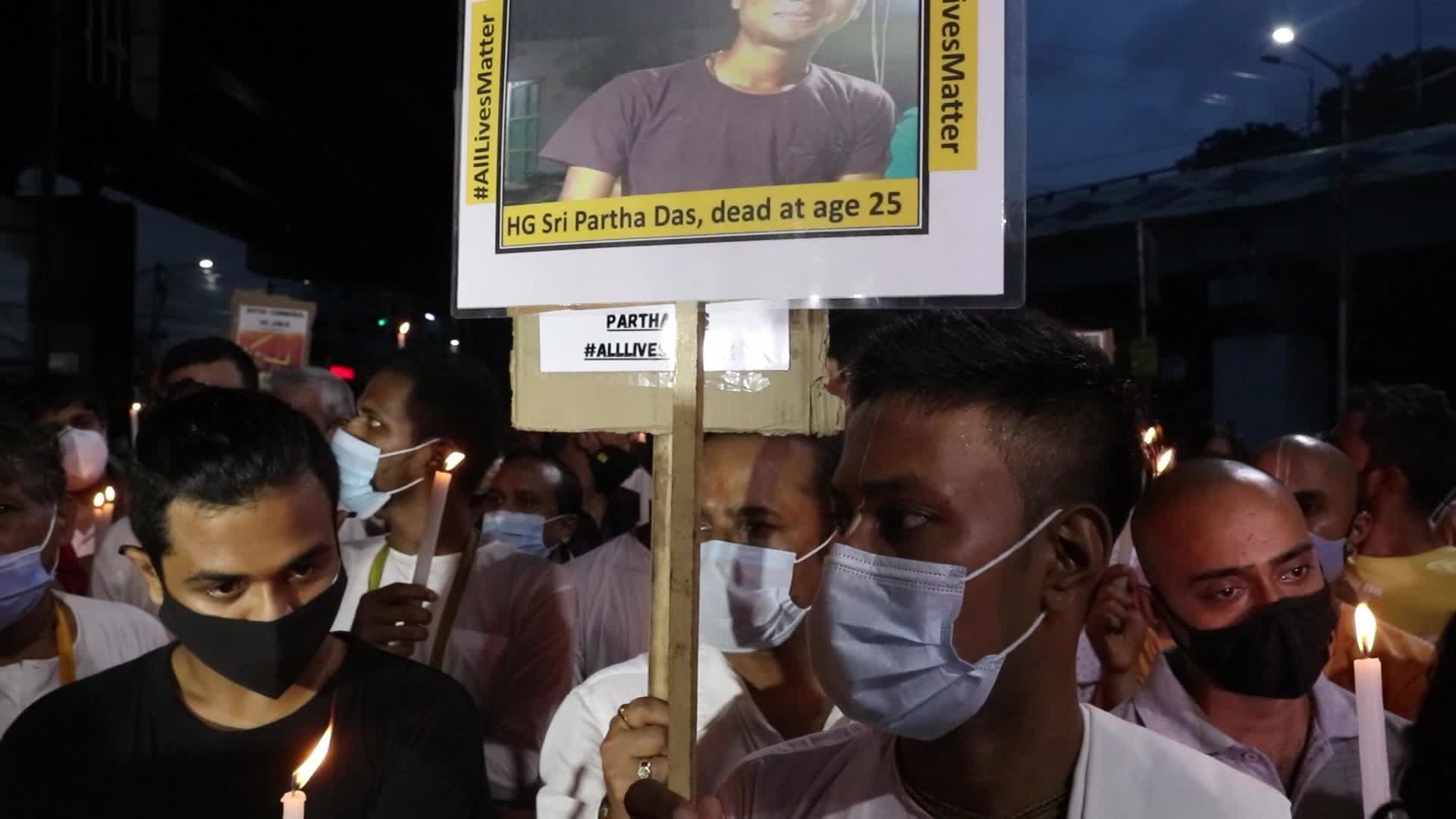 Monaks of The International Society of Krishna Conciousness Protest