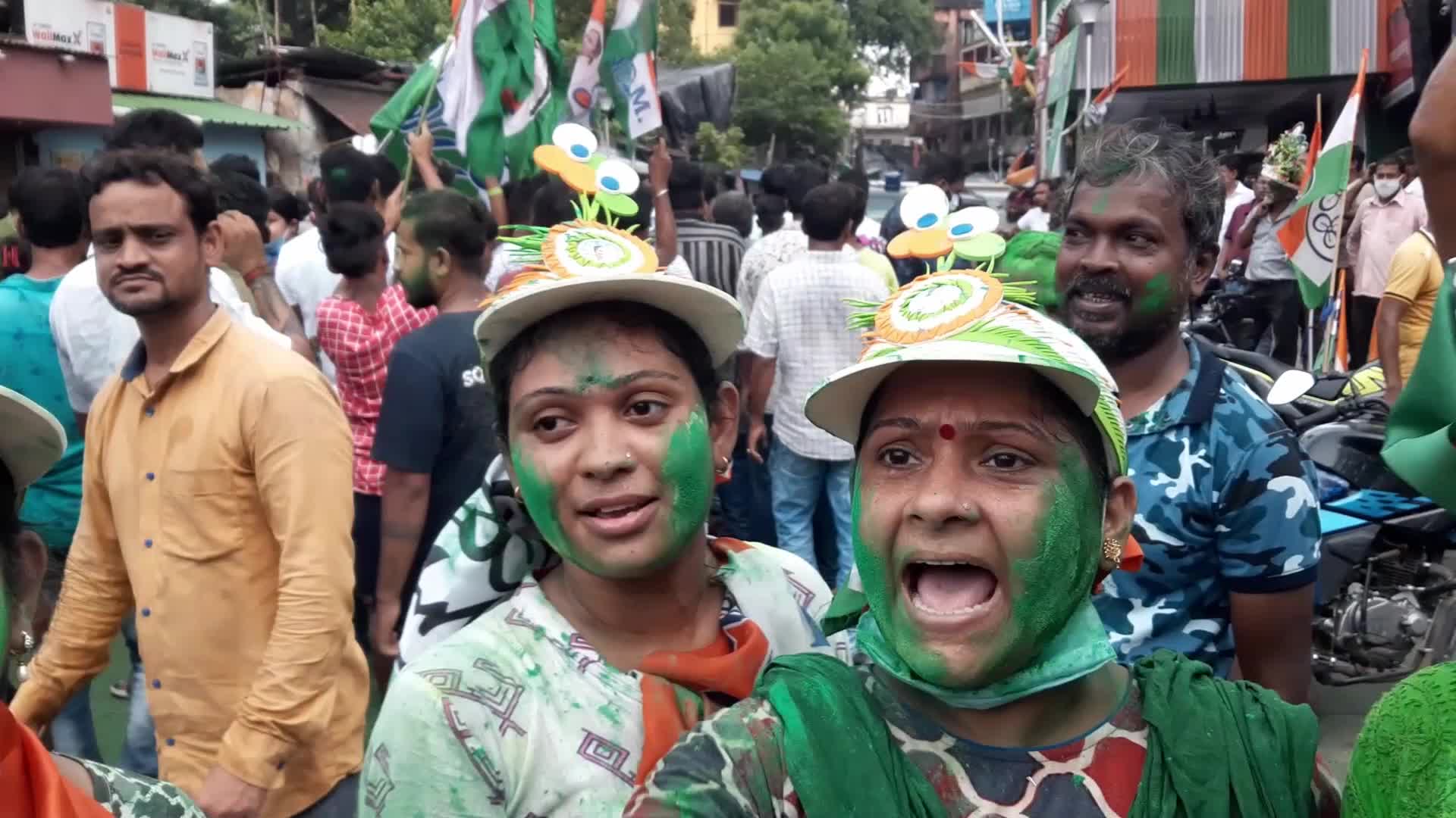 TMC supporters celebrate in India