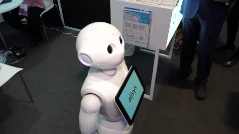 Robots Interact With Human At Mobile World Congress