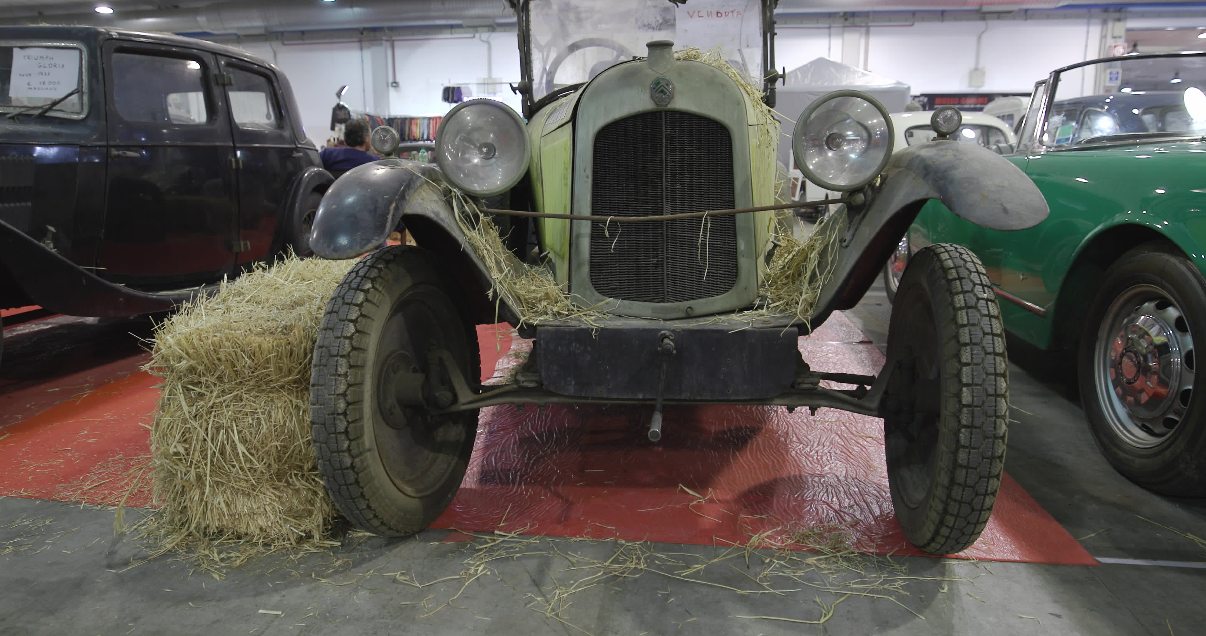 Auto e Moto d’Epoca in Padua, the biggest vintage car market in Europe
