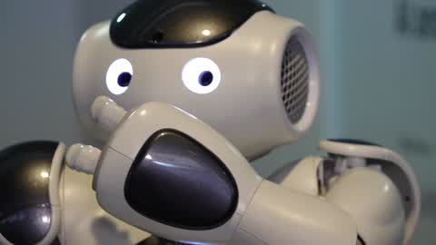 Robots Interact With Human At Mobile World Congress