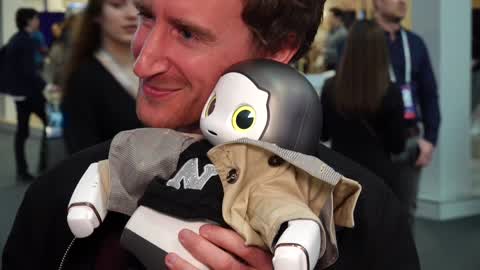 Liku Robot At Mobile World Congress