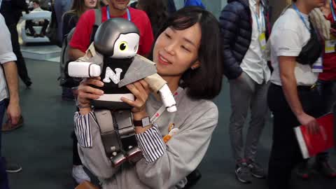 Liku Robot At Mobile World Congress