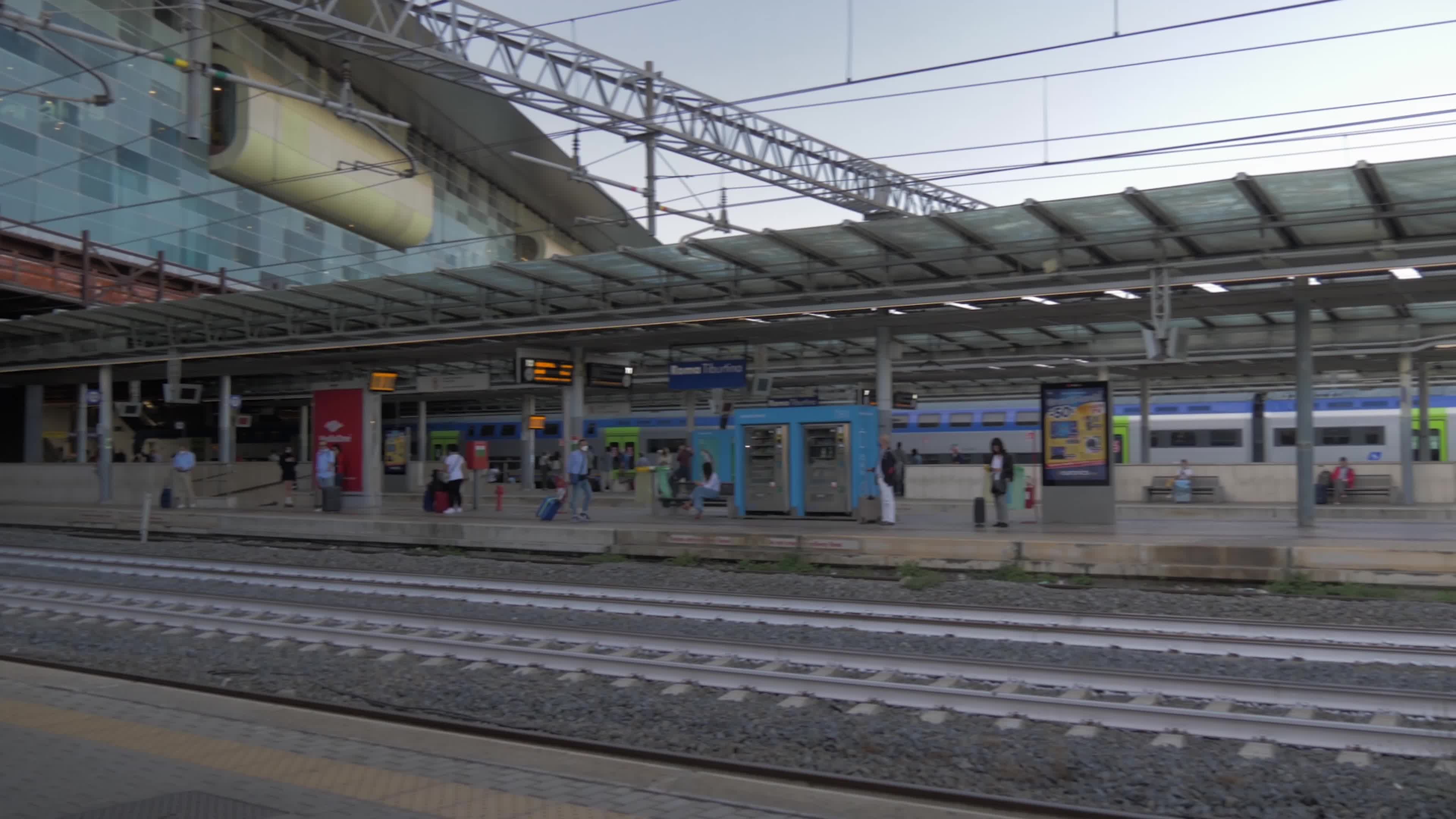 Tourists and workers who take a long-distance train (Green Pass Mandatory) at Tiburtina Station in Rome