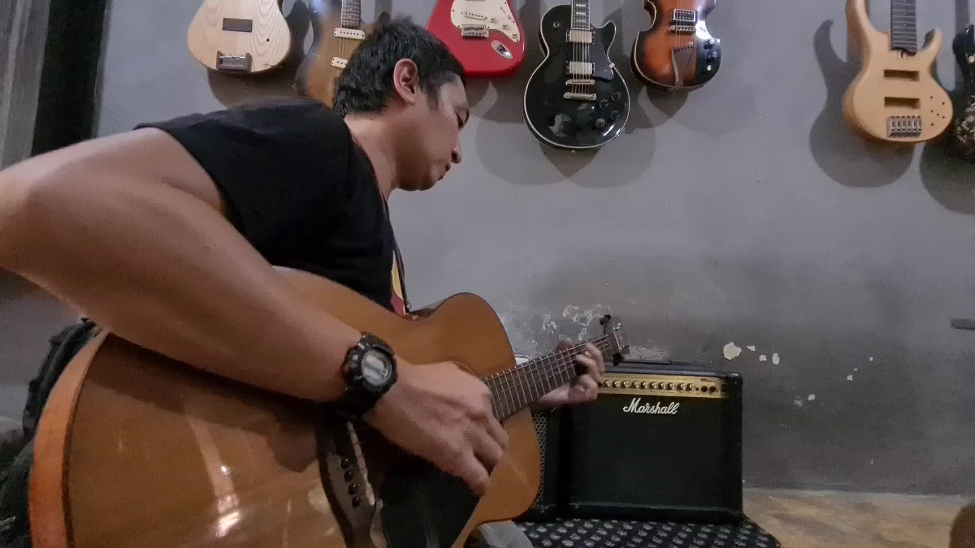 Electric Guitar Business In Indonesia Amid The Covid-19 Pandemic