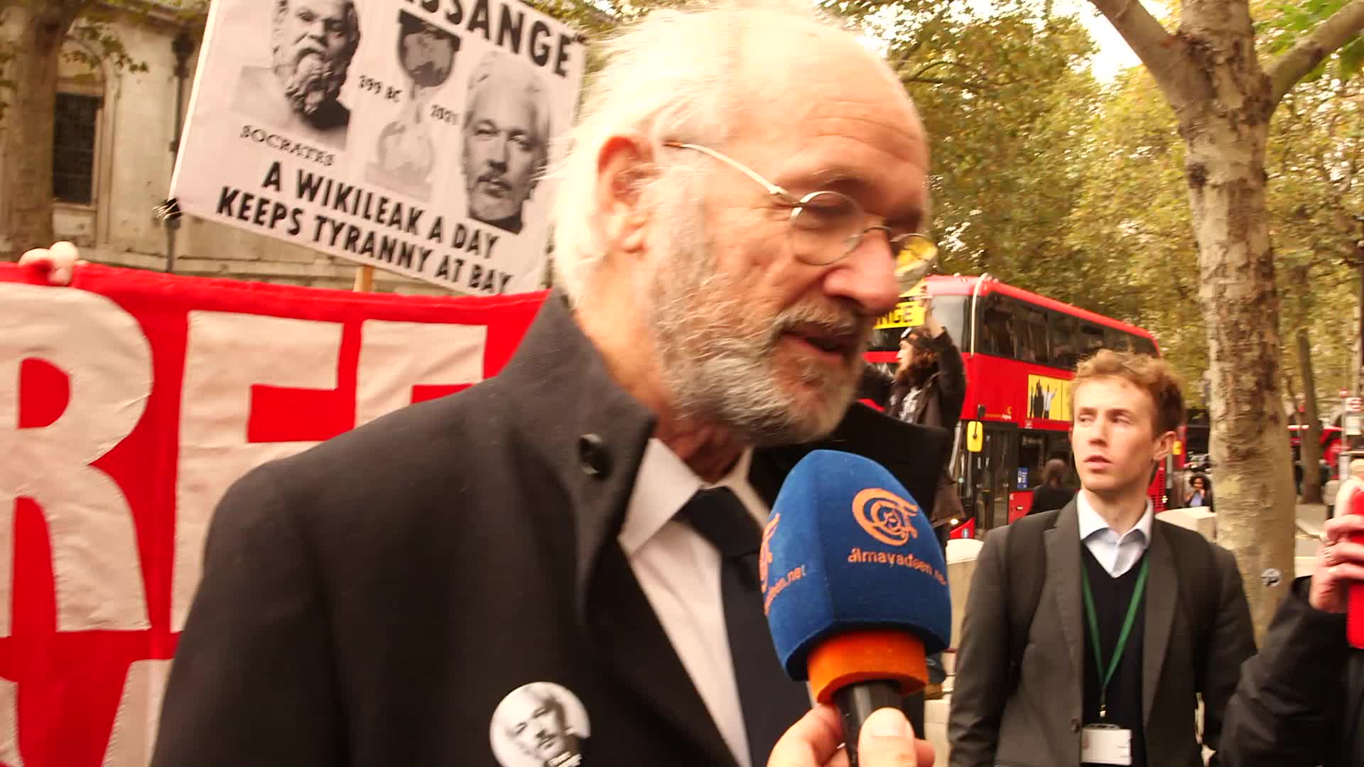 Supporters of Wikileaks founder Julian Assange protest in London