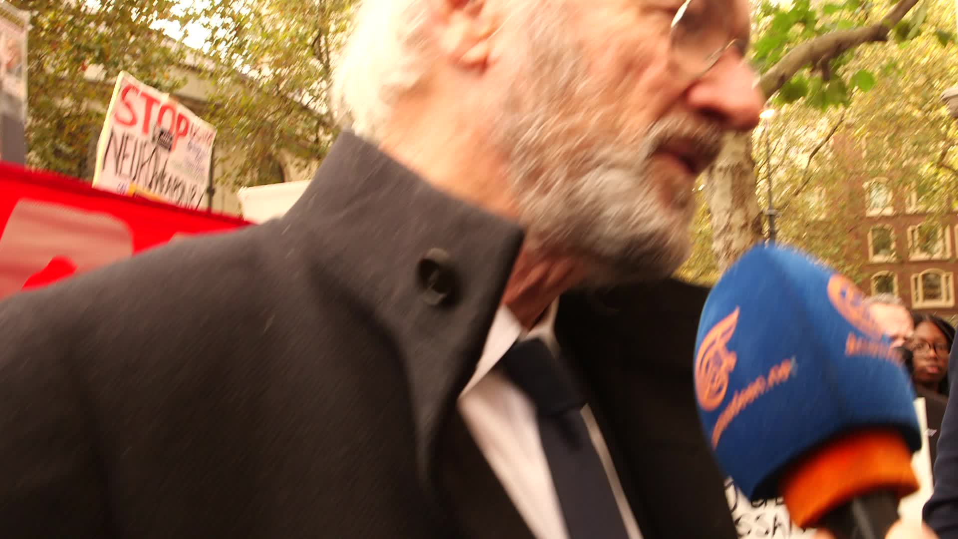Supporters of Wikileaks founder Julian Assange protest in London