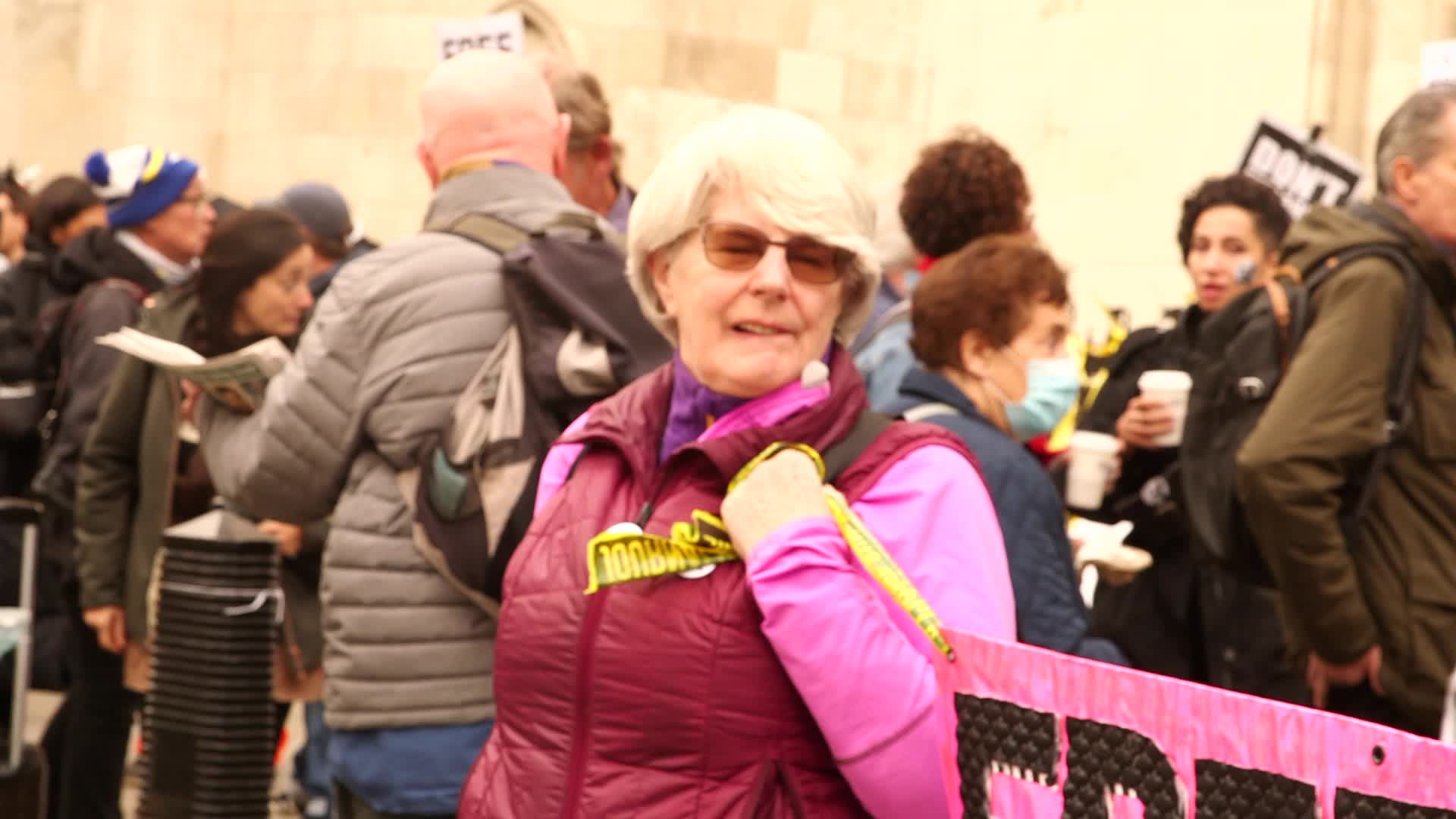 Supporters of Wikileaks founder Julian Assange protest in London