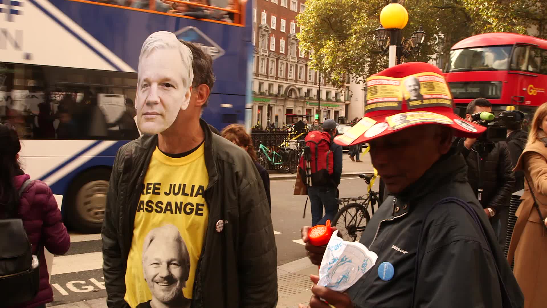 Supporters of Wikileaks founder Julian Assange protest in London