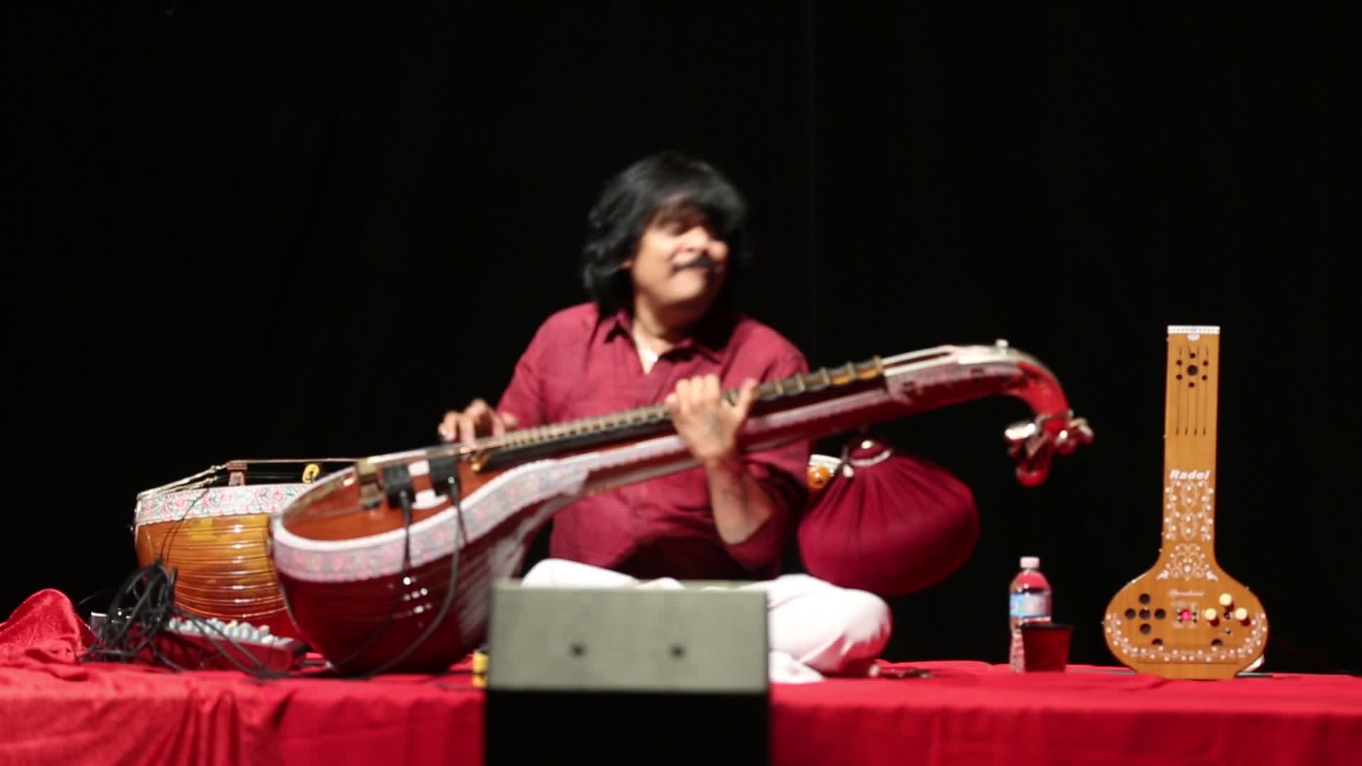 Indian veena artist Rajhesh Vaidhya performs in Richmond Hil
